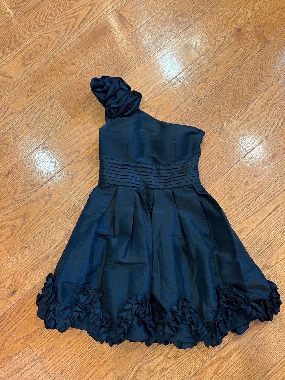 Daisy Elegant Black One Shoulder Rosette Cocktail Party Dress Size Medium